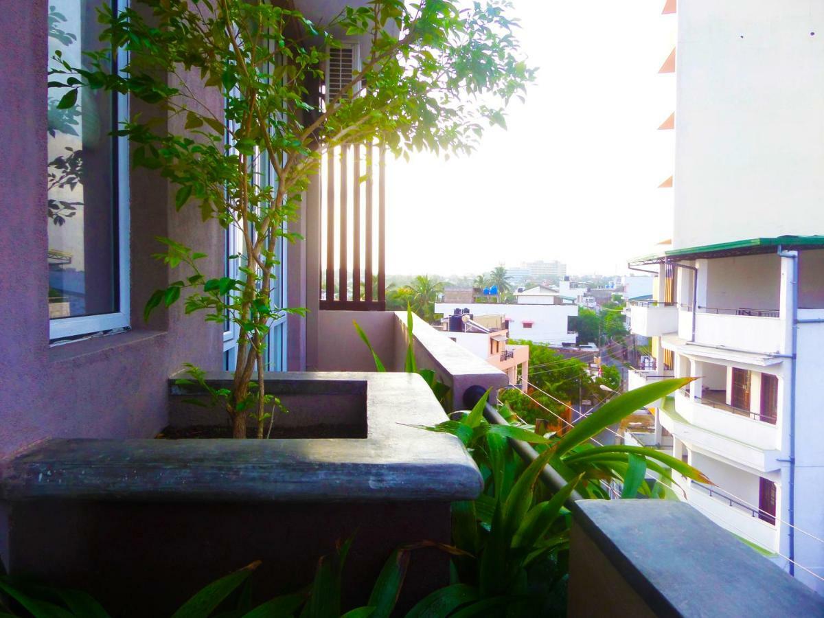 Vivas Residencies Luxury Apartments Dehiwala-Mount Lavinia Exterior photo
